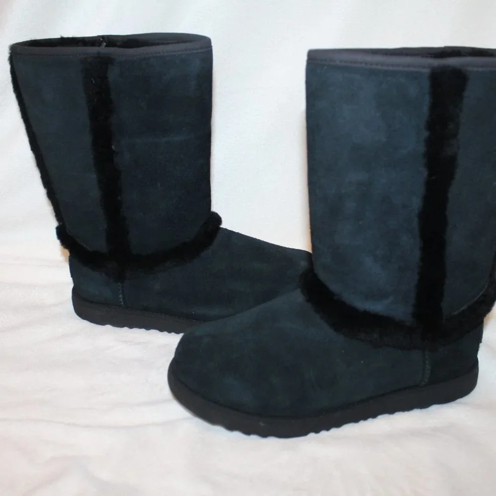 NIB UGG HADLEY‎ YOUTH 4 5 WOMEN'S 6 7 TALL SUEDE SHEARLING BOOTS BLACK
